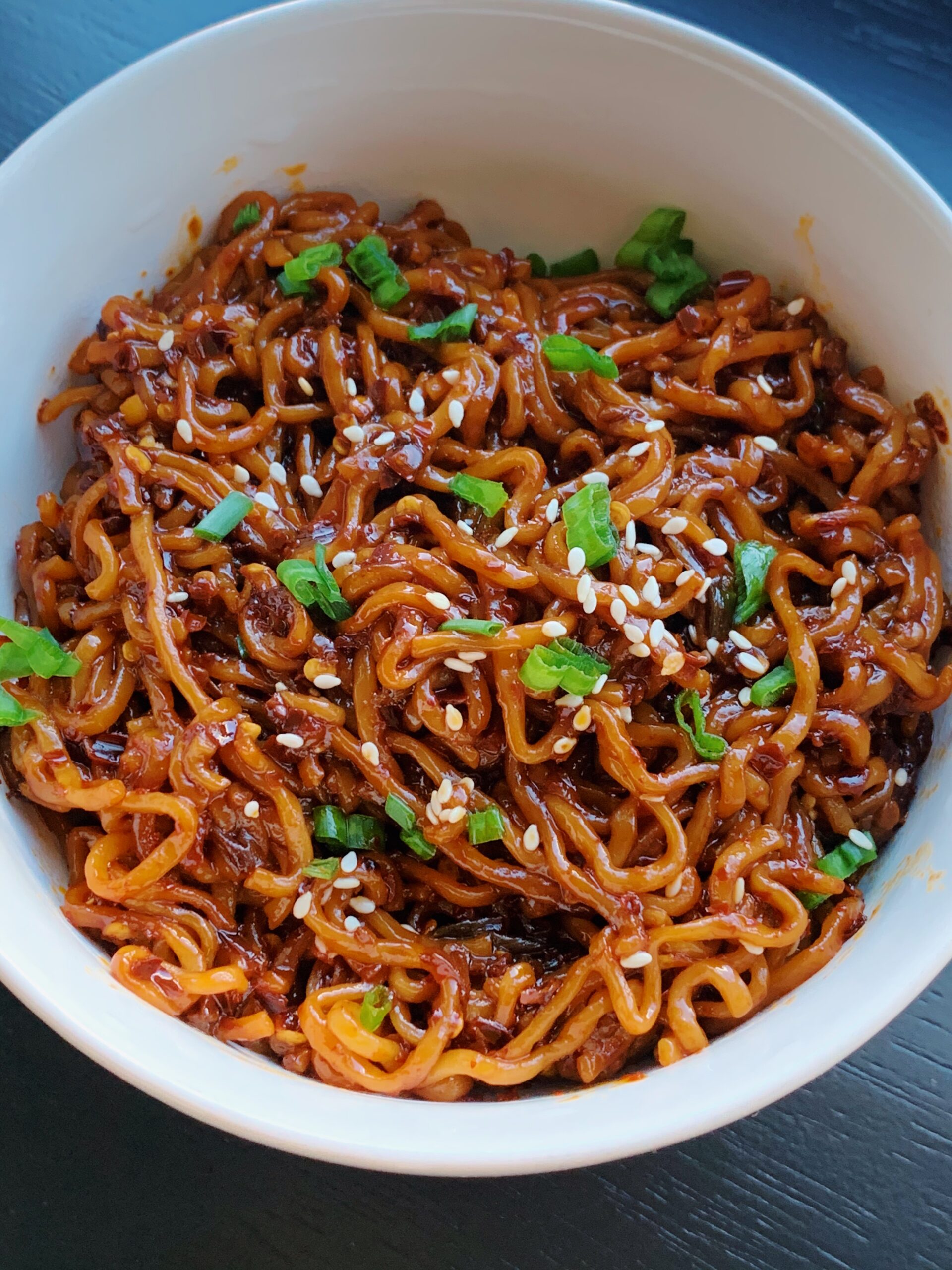 https://harshitakitchen.com/wp-content/uploads/2023/08/spicy-ramen-noodles-scaled.jpg